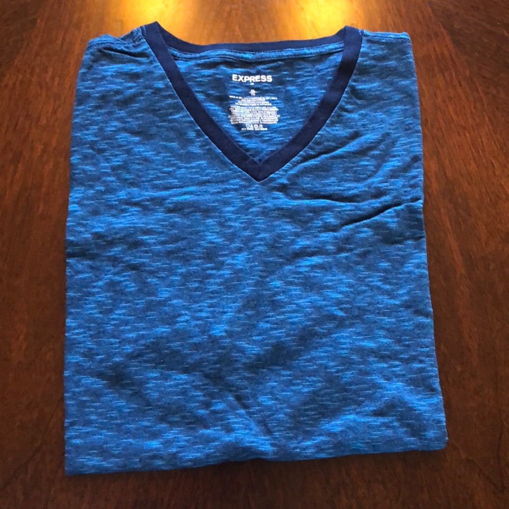 Express V-Neck Short Sleeve